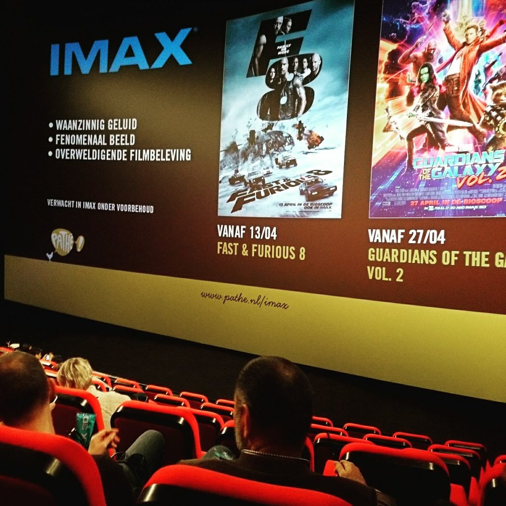 IMAX erg mooi, maar geen aanrader voor een prikkelarme activiteit.