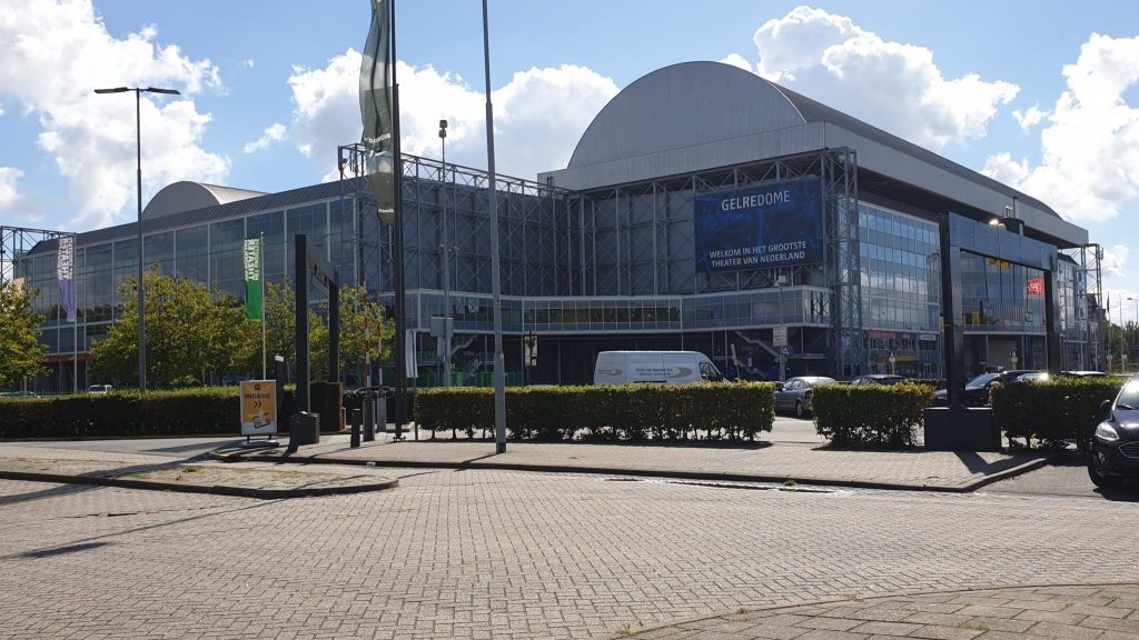 Dit weekend gingen we eten bij de McDonald's bij het Gelredome in Arnhem